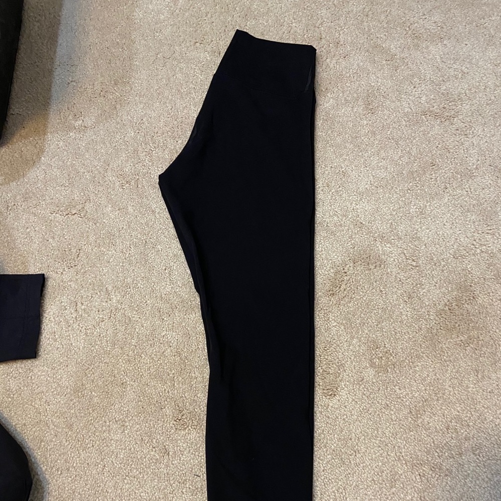 Black Everlane leggings full length
